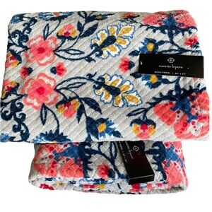 Nanette Lepore 2 x Bath Towels Pink & Blue Floral on Grey 28" x 52" NEW